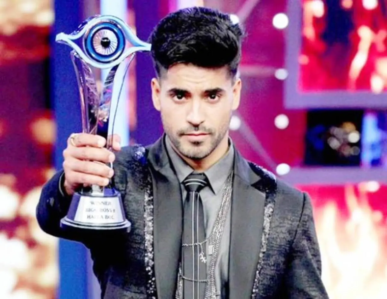 Bigg Boss Season 8 (2014) - Winner: Gautam Gulati
Gautam Gulati`s charm and resilience made him the winner of Season 8