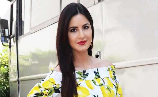 10 Actresses Introduced by Salman Khan 10 Actresses Introduced by Salman Khan