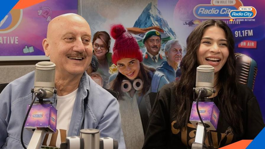 Indian Film That Touched Robert De Niro Anupam Kher & Shubhangi Dutt Talk About Tanvi The Great