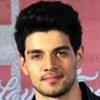 Excel Entertainment ropes in Pooja Hegde and Sooraj Pancholi for their next