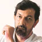 Over-the-top storytelling doesn`t excite me: Rajat Kapoor