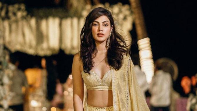 7 Bollywood Celebrities Who Have Been Involved In Cases Related To Drugs