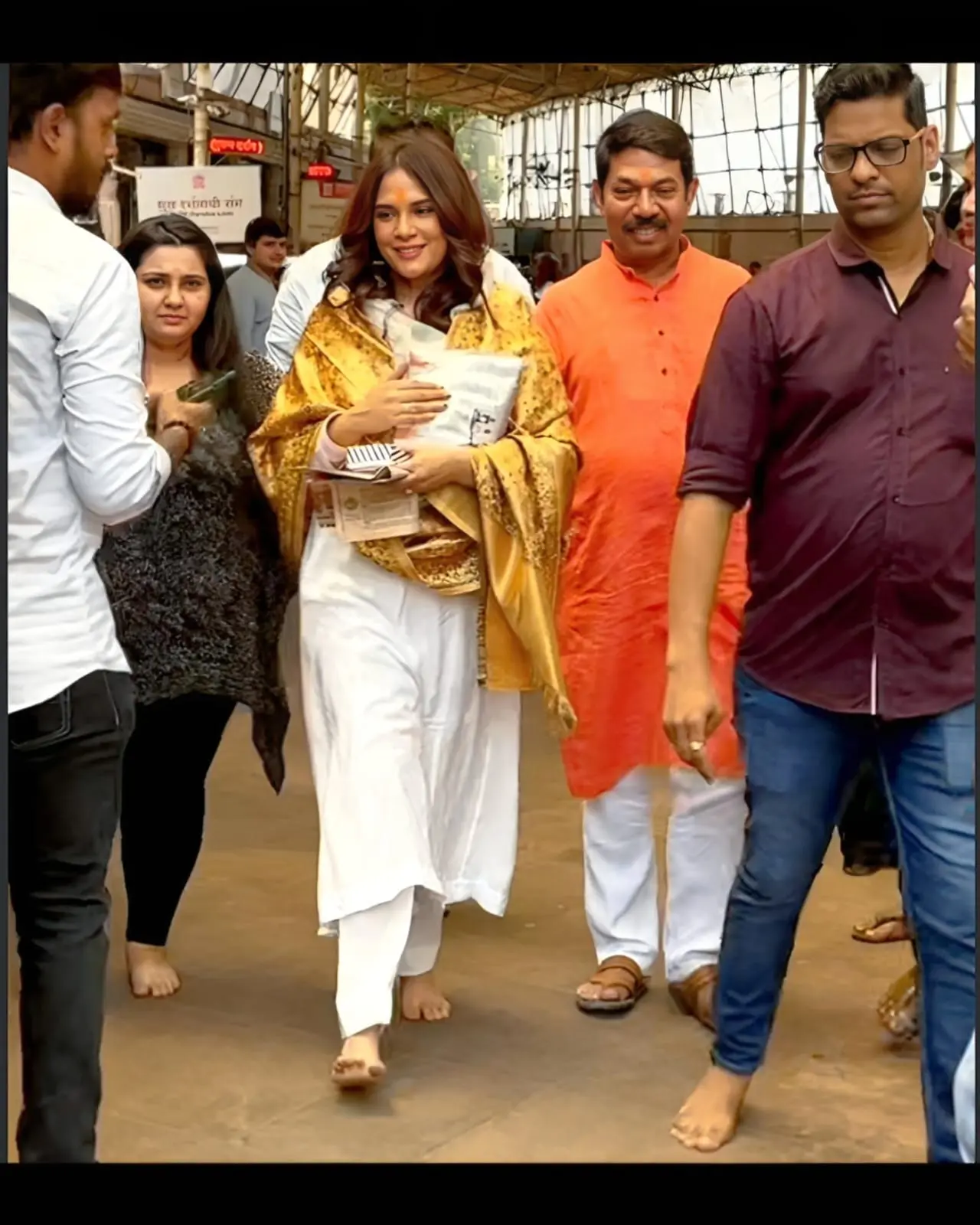 Richa Chadda visited Siddhivinayak Temple to seek blessings after the success of `Fukrey 3`