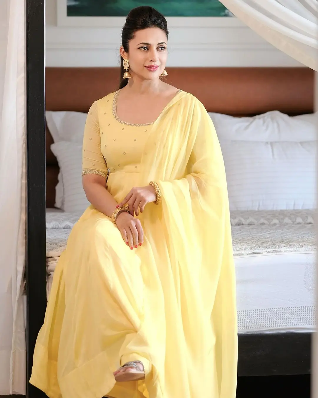 Divyanka Tripathi is a beloved television actress best known for her role as Ishita Bhalla in the long-running series `Yeh Hai Mohabbatein`