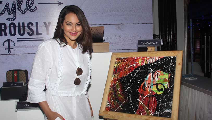 Sonakshi Sinha, Elli Avram and other celebs at the Elle Carnival