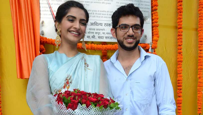 Sonam Kapoor inaugurates the Neerja Bhanot Chowk in Mumbai