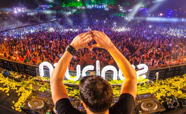 Sunburn Festival