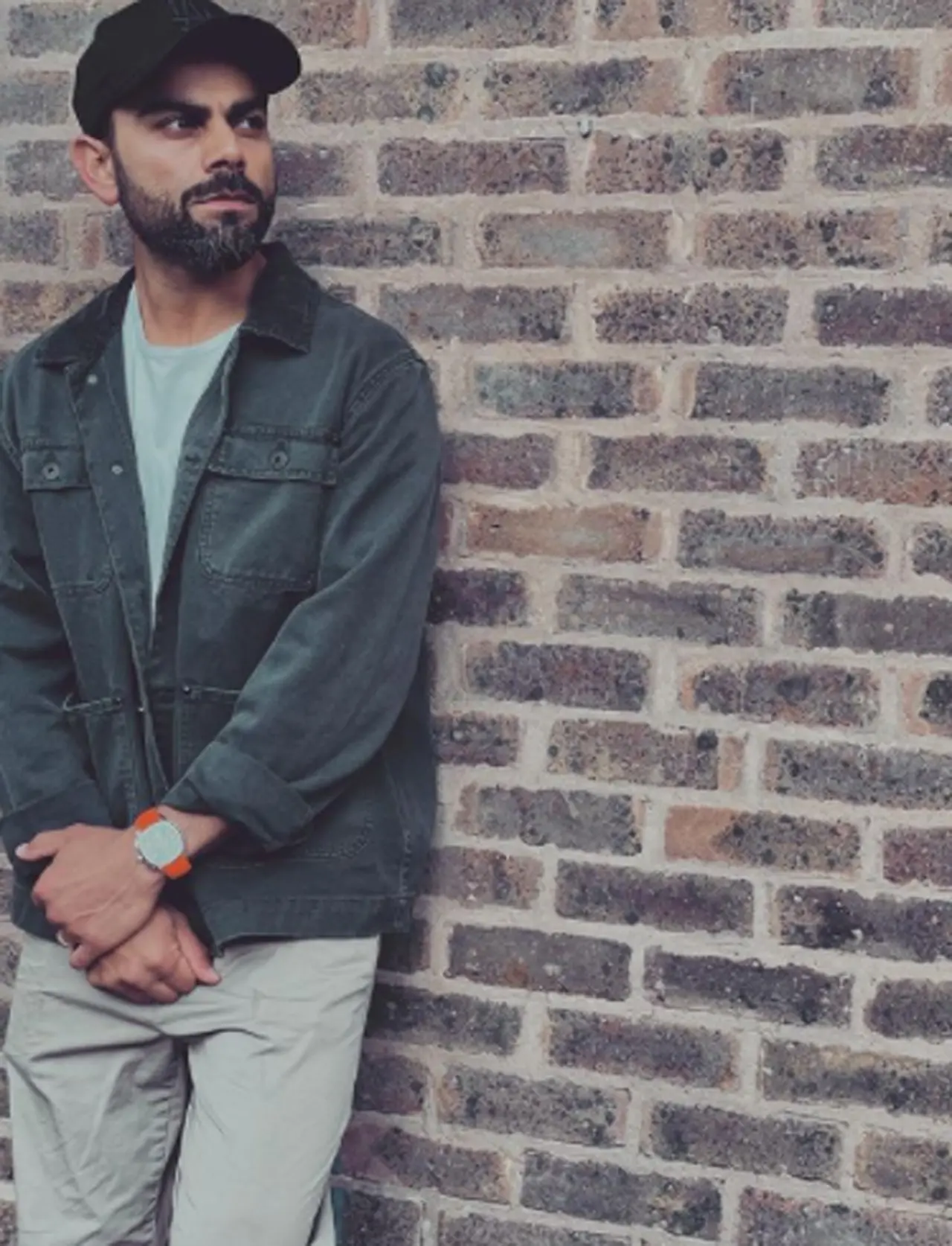 Virat Kohli is also a huge style icon. The youth of the country love to emulate his style from his trimmed beard to his various hairdos as well as the way he carries himself on and off the cricket field