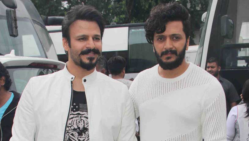 Snapped: Viviek, Riteish, Waluscha and Urvashi spotted at Mehboob Studios