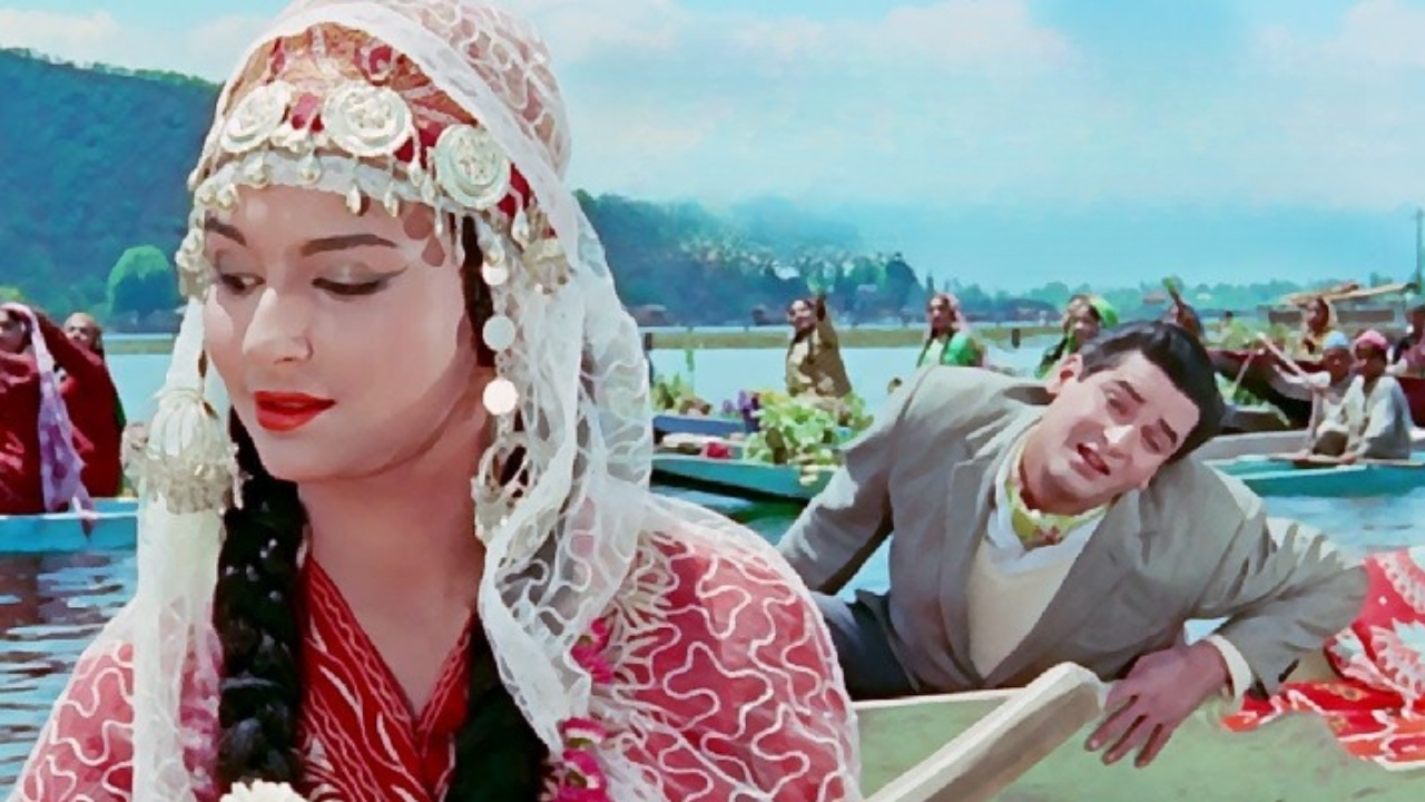 Ye Chand Sa Roshan Chehra (Kashmir Ki Kali, 1964)
