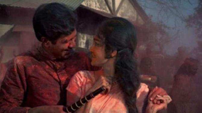 Holi 2023: 5 Bollywood Movies That Showcased The Colors Of Holi In Its True Element!