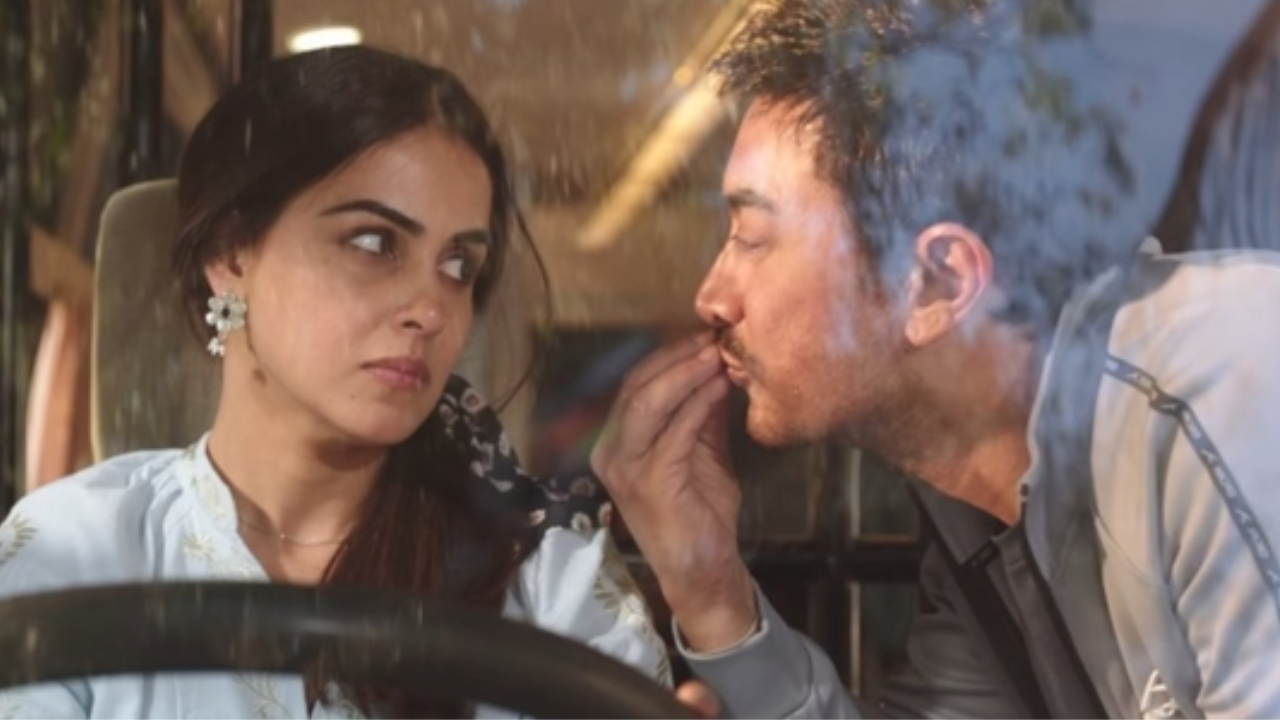 Trolling Begins: Aamir`s "Sitaare Zameen Par" Looks Familiar to `Champions`