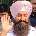 Aamir, Salman, SRK to team up for Laal Singh Chaddha?