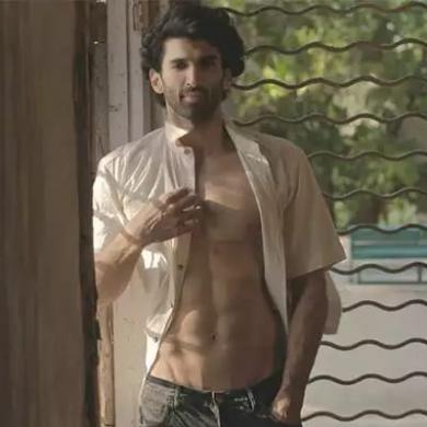Aditya Roy Kapur Fans, We CHALLENGE You To Take The Toughest Quiz On Him