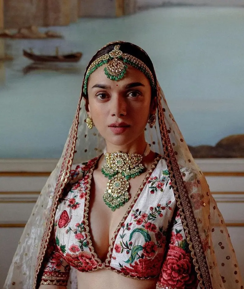 Aditi Rao Hydari is an absolute vision in this Sabyasachi bridal lehenga