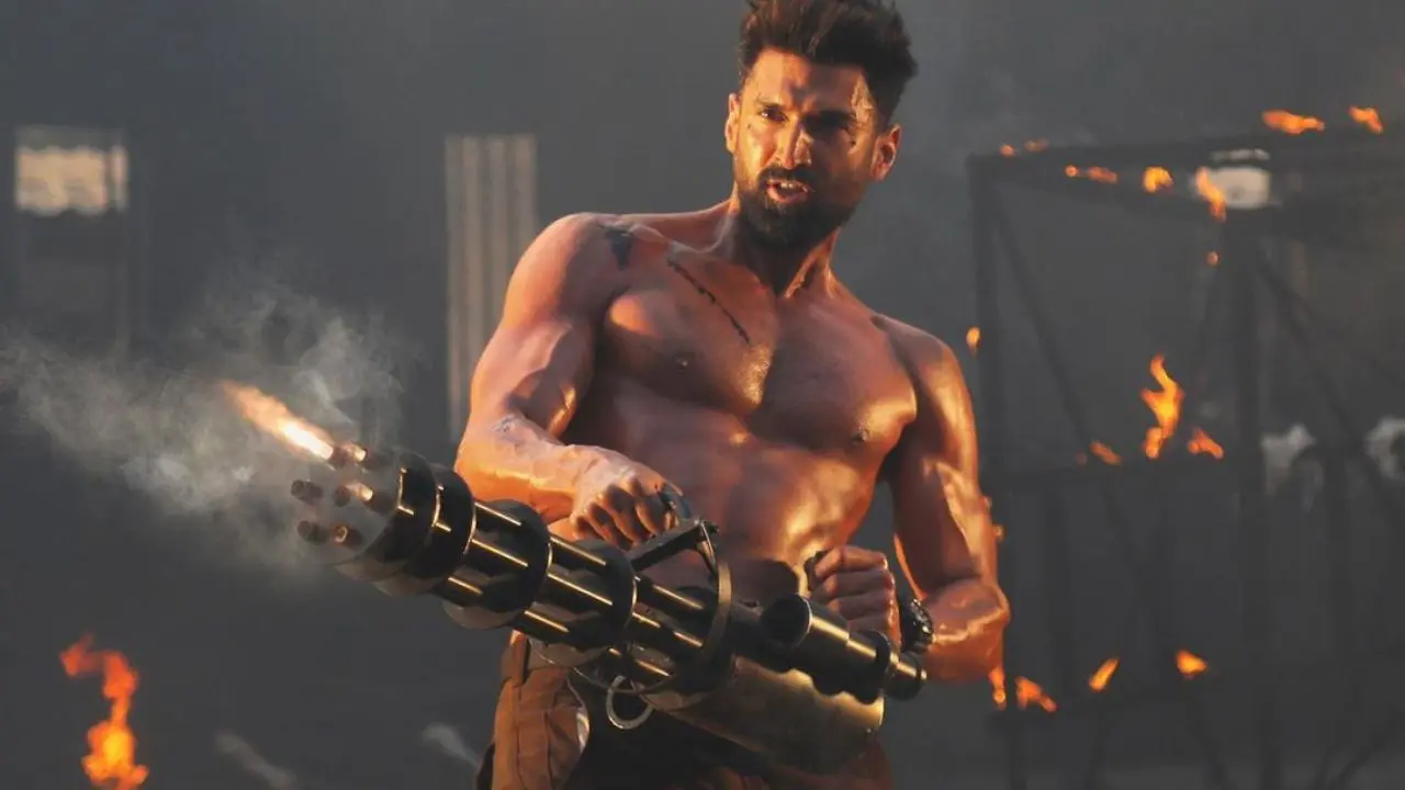 Aditya Roy Kapur`s mother Salome Roy Kapoor happens to be a former Mr India