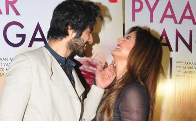 Ali Fazal, Zarine Khan