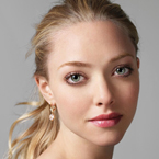 Amanda Seyfried plans sister`s wedding