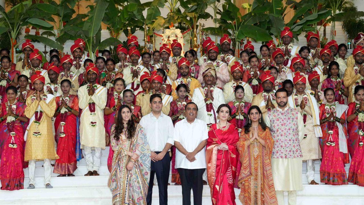 Ambanis Organise a Mass Wedding for Underprivileged Couples
