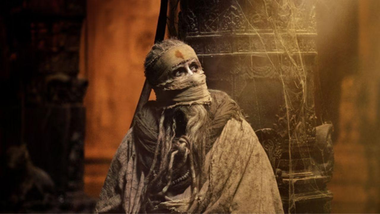 Amitabh Bachchan to Play Ashwatthama in Nag Ashwin`s Kalki 2898 AD; Watch Teaser