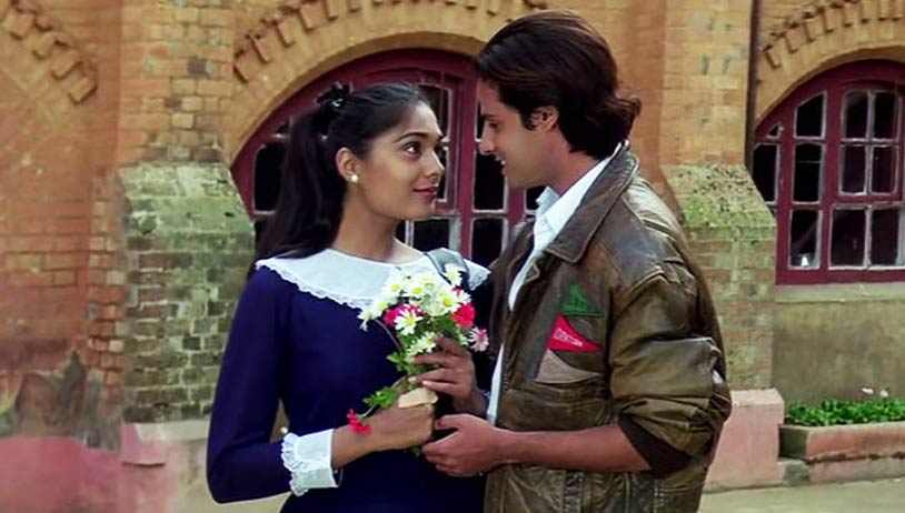 Bas ek sanam chahiye aashiqui ke liye...