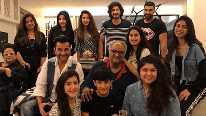 From Bachchan To Kapoor: 5 Most Popular Families Of Bollywood