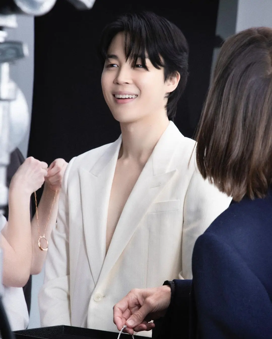 Jimin knows how to make even the simplest outfits look fancy, and that`s what made this look so special.