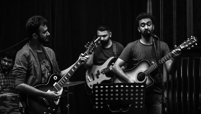 Phir Hum Dekhenge by Chabi 