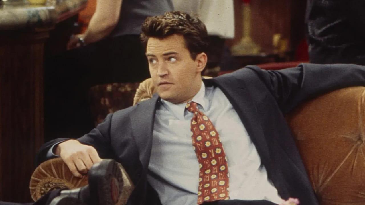 FRIENDS Star Matthew Perry AKA Chandler Dies At 54, Body Found In A Hot Tub In His LA Home