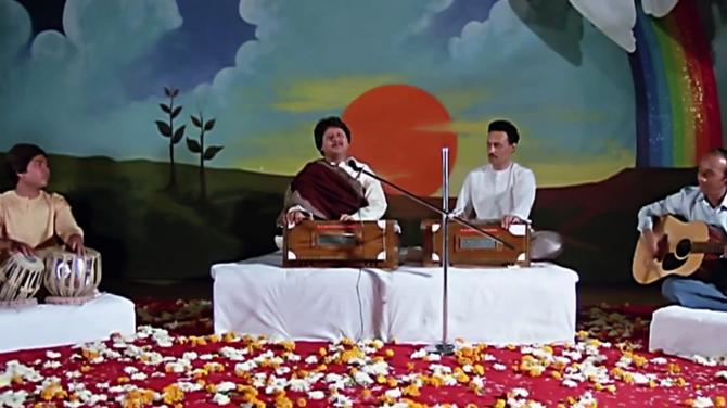 RIP Pankaj Udhas: Top 5 Ghazal And Songs By The Legendary Singer