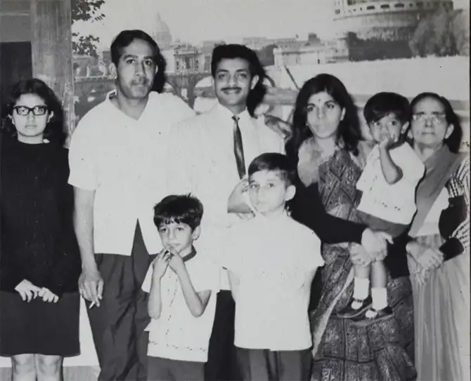 However, he prefers to be called Chunky. "It is unfortunate that your name and nickname, which stay with you all through your lifetime, are not chosen by you! Between Suyash and Chunky, I prefer Chunky. When Pahlaj Nihalani was launching me with Aag Hi Aag in 1987, he had launched Govinda the year before and he also wanted to give me a name from the Ramayana or Mahabharata. But I felt that it wouldn`t suit me because my face is modern. Pahlaj didn`t even know the meaning of Chunky but his kids freaked out on the name as it was easy to pronounce.