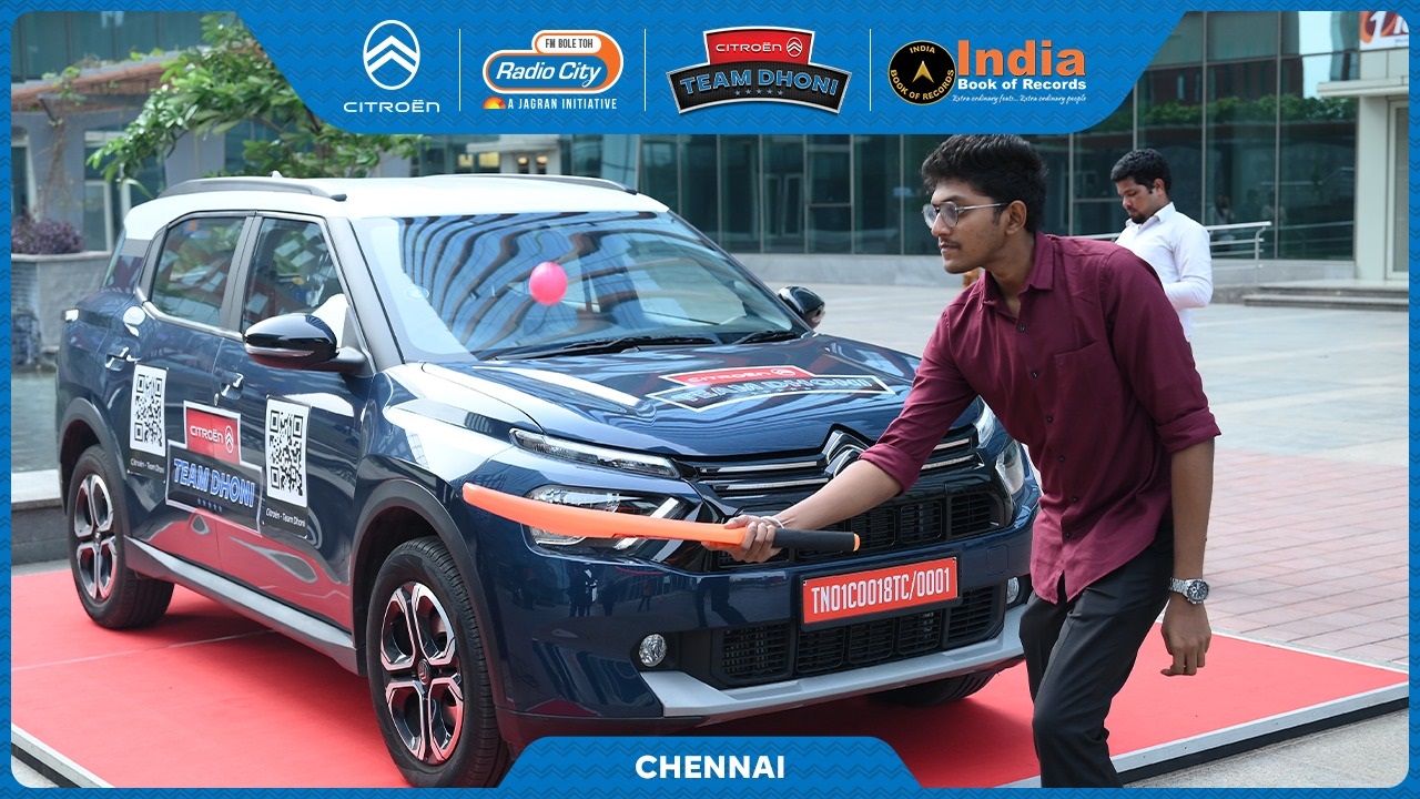 Feel the Cricket Fever : with Citroën and Team Dhoni
