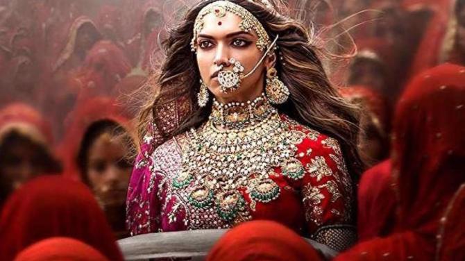 SRK To Deepika Padukone, 5 Bollywood Stars Who Received Dreadful Death Threats
