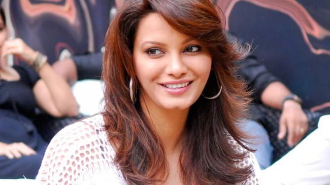 Priyanka Chopra To Rakhi Sawant: Bollywood Celebrities Who Broke Stereotypes By Freezing Their Eggs