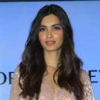 Diana Penty to make Malayalam debut opposite Dulquer Salmaan