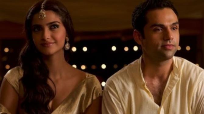 Diwali 2023: Bollywood Movies With Heartwarming Festive Scenes And Songs