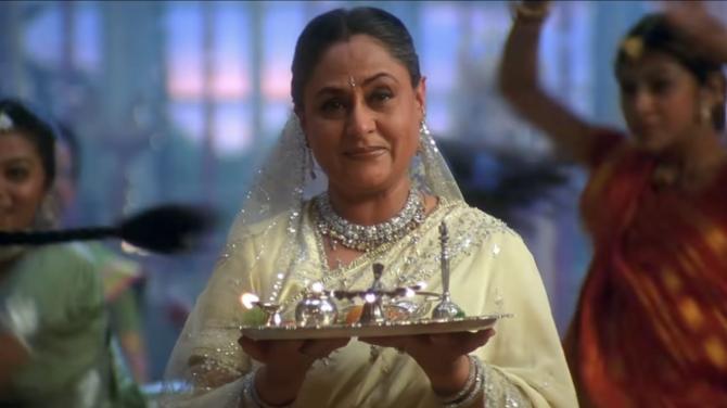 Diwali 2023: Bollywood Movies With Heartwarming Festive Scenes And Songs