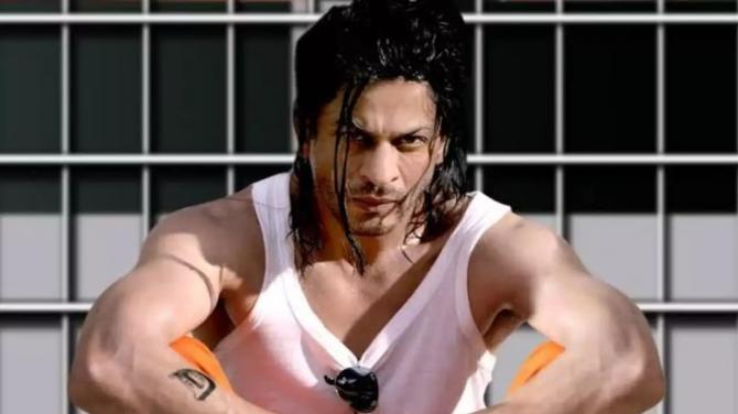 From Om Shanti Om To Pathaan: 5 Times Shah Rukh Khan Raised Temperature With His Hottest Avatar