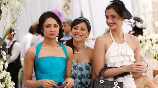 Friendship`s Day Special: Queen To Cocktail, These Bollywood Movies Prove Why Female Friendships Are The Best
