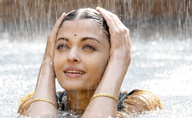 Served Fresh: Voice of Shreya Ghoshal