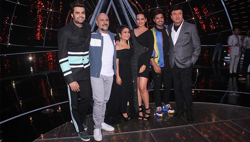 Sonakshi Sinha and Jassi Gill promote Happy Phirr Bhag Jayegi on Indian Idol 10