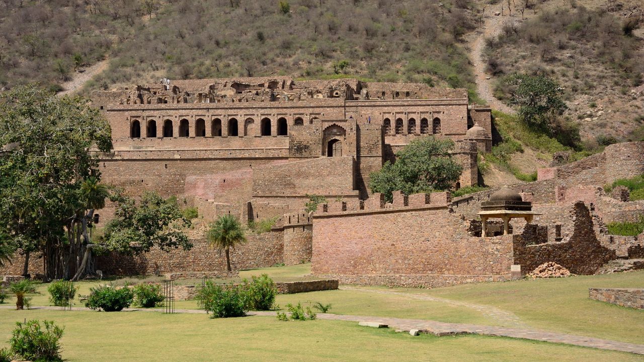 1. Bhangarh Fort, Rajasthan