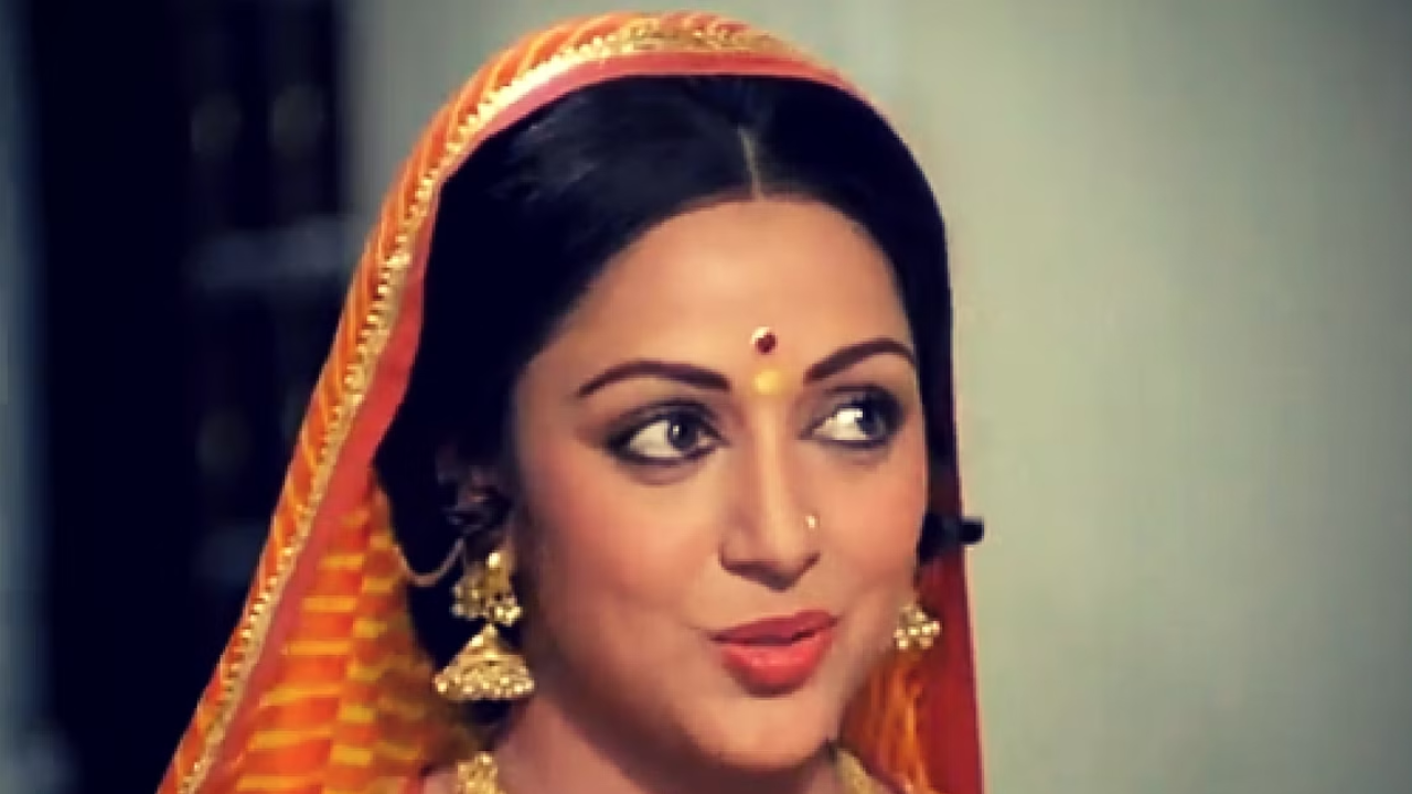 5. Meera in Meera (1979)