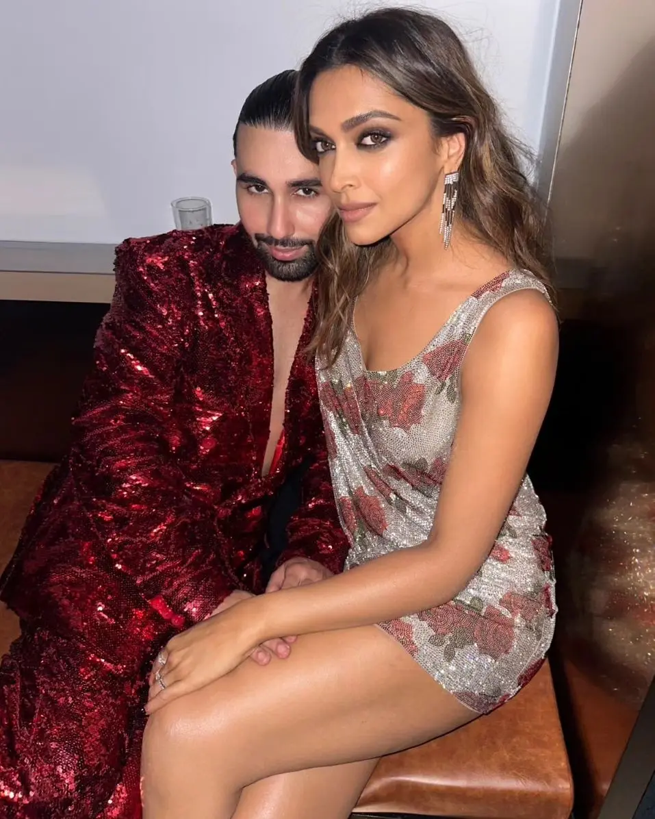 Orry and Deepika Padukone in one frame? just when we thought she could not get more gorgeous, Orry drops this gem