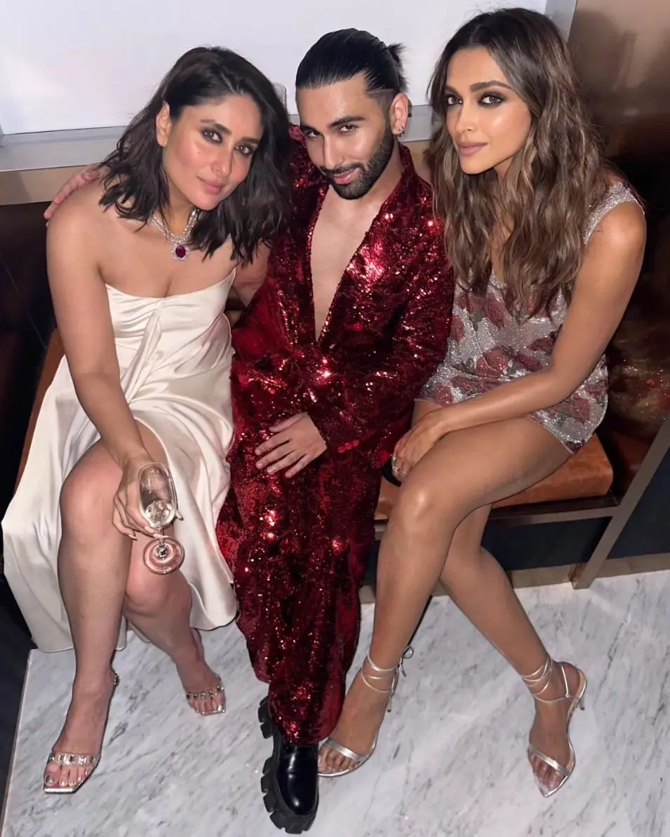 If you thought Orry and Karan sharing the frame was wild, this is going to blow your mind. Orry, Bebo and Deepu make up all the sass and gorgeousness in the world