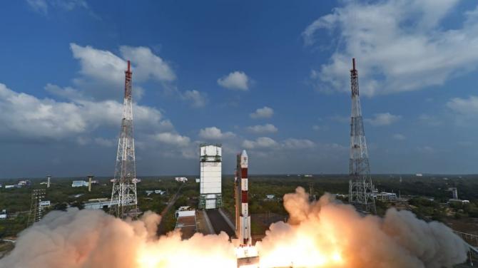 Ahead Of Chandrayaan 3 Landing, Let`s Have A Look At 5 Times When ISRO Made India Proud