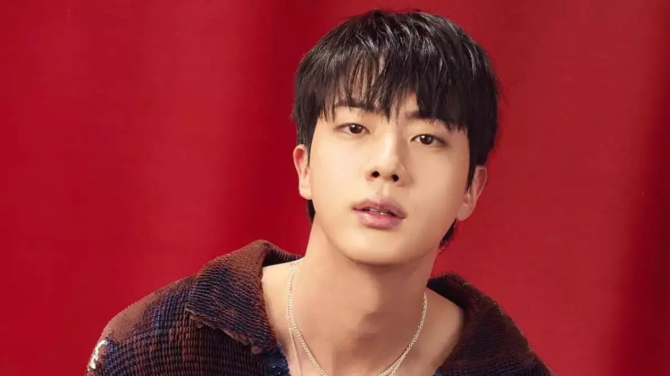 Jin Was Scouted on the Street