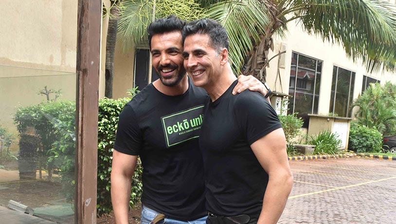 Mission Mangal: John Abraham surprises Akshay Kumar with an unannounced visit during promotions