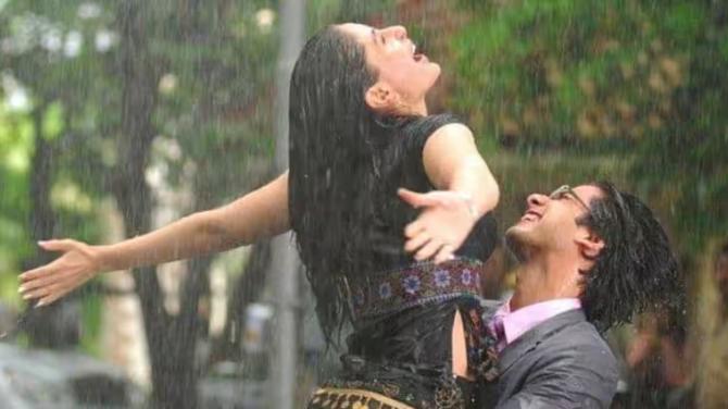 Tum Mile To Wake Up Side, 5 Feel-Good Bollywood Films For A Rainy Day