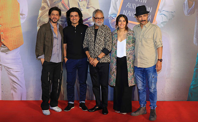 Kaamyaab, Sanjay Mishra, Deepak Dobriyal